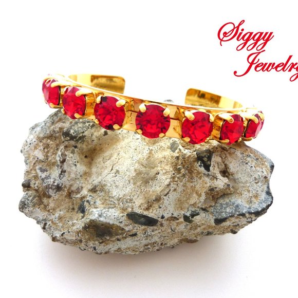 Light Siam Red Cuff Bangle Bracelet made with Genuine Austrian Crystals in 8mm - Picture 4 of 5